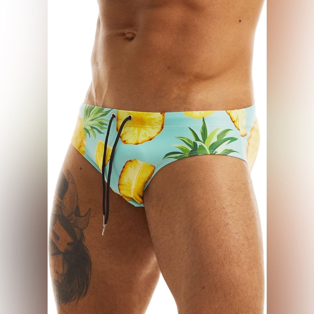Mens Small Pineapple Print Swim Briefs Trunks Tropical Beach Summer Swimsuit New